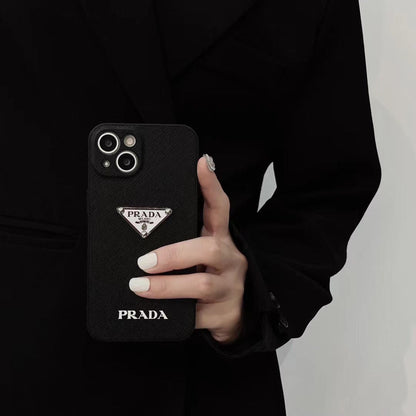 Funda de goma blanda clásica con monograma