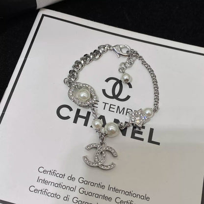 Bracelet Camélia Perle Zircon Scintillant
