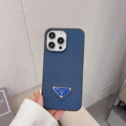 Estuche clásico triangular de cuero