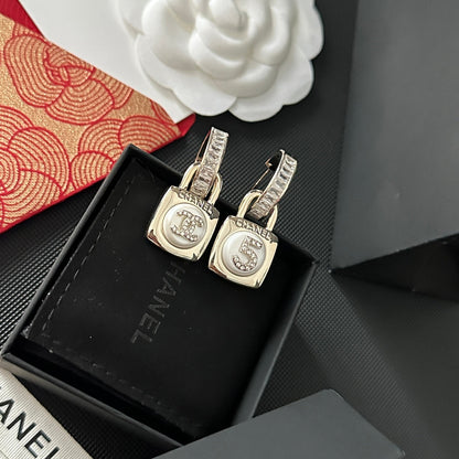 Pendientes con colgante Diamond Lock