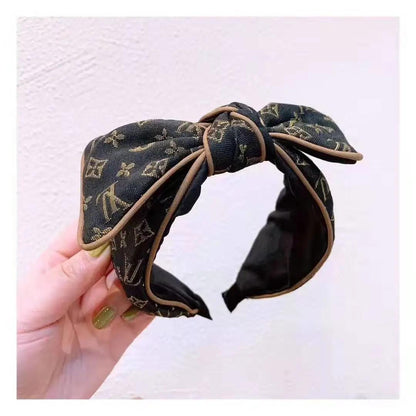 Diadema con lazo bordado estampado