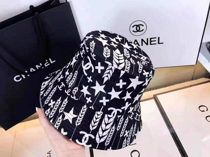 Chapeau bob en paille de blé étoile personnalisé