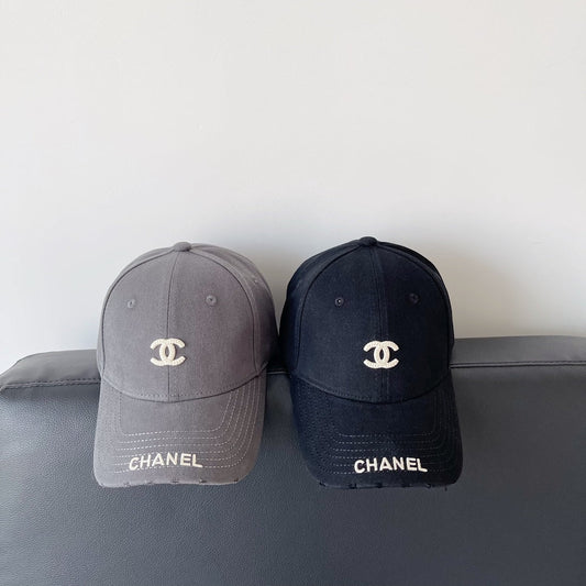 Gorra de béisbol Vantage con letras bordadas