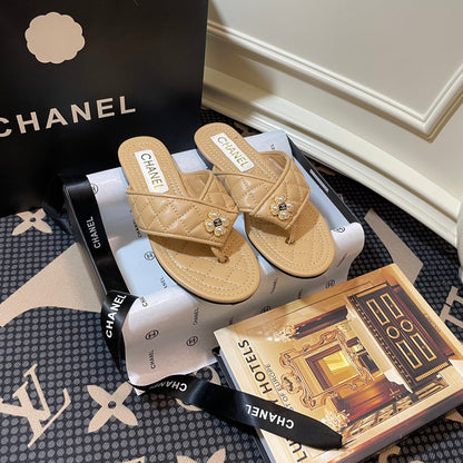 Chanclas de lazo con perlas