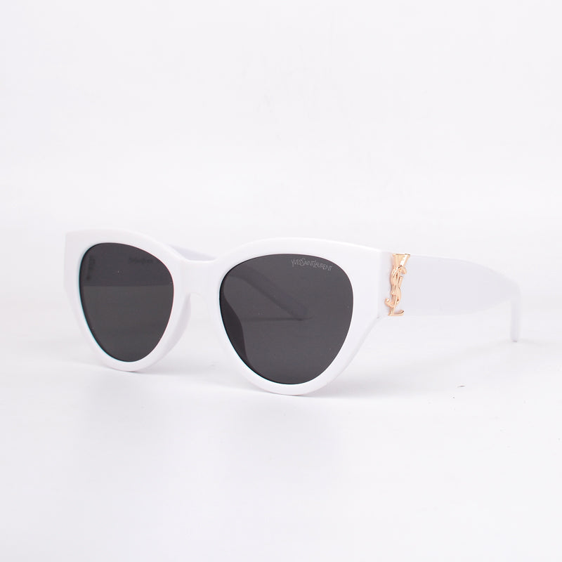 Modernas gafas de sol de ojo de gato