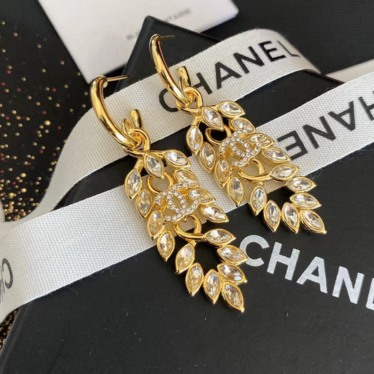 Boucles d'oreilles pendantes en diamant