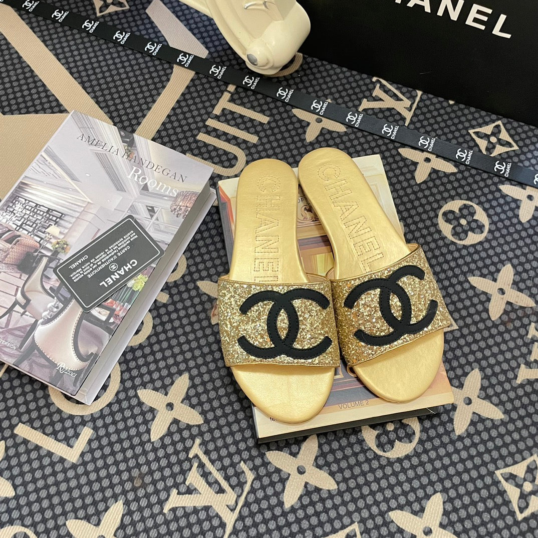 Sandalias planas de lentejuelas