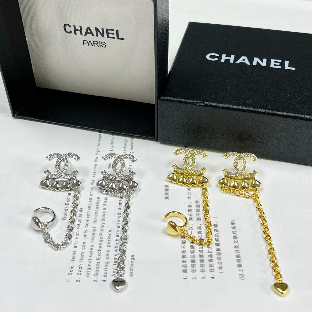 Conjunto de collar y pendientes de clip de diamantes de imitación de corazón de moda