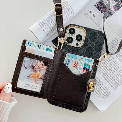 Funda tipo Cartera con Borde Dorado y Correa para Hombro
