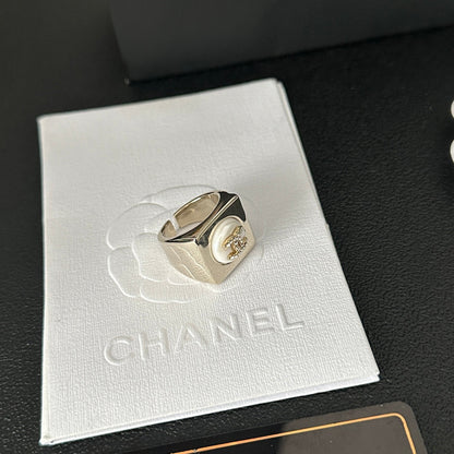 Anillo Abierto Blanco Vintage
