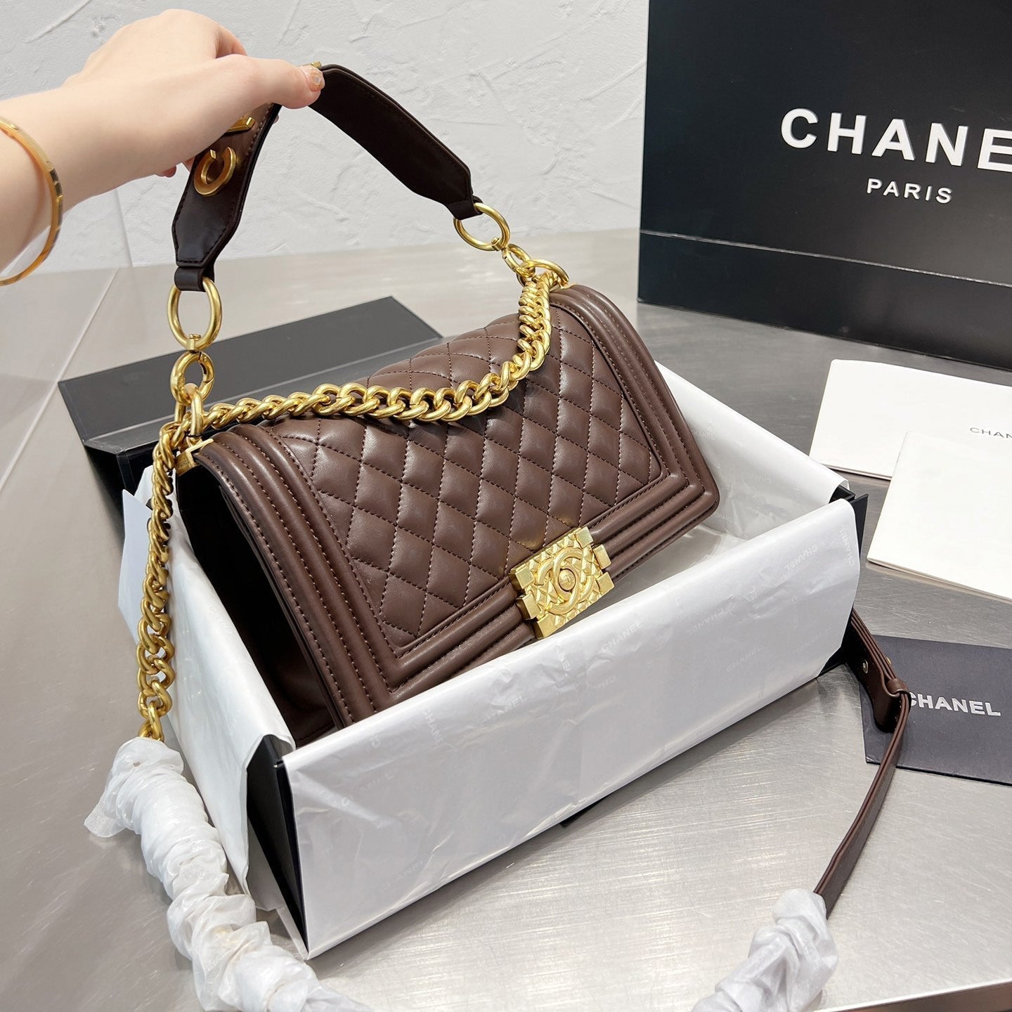 Bolso de Hombro Chanel de la Serie Leboy