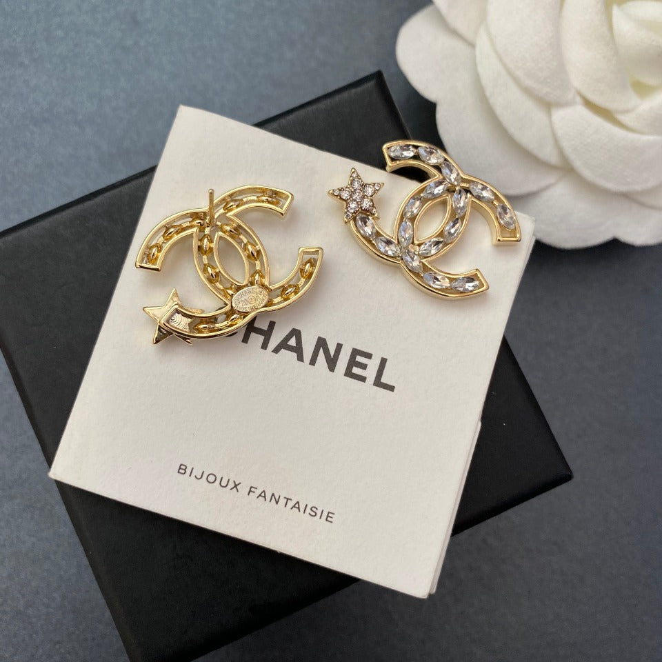 Pendiente clásico de estrella con diamantes de imitación