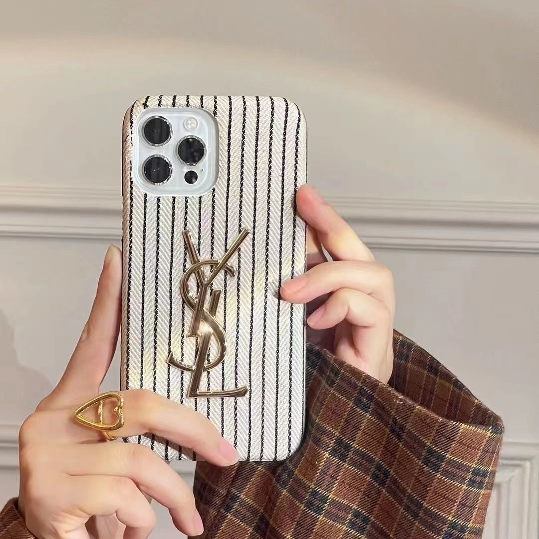 Funda de cuero con estampado de cocodrilo
