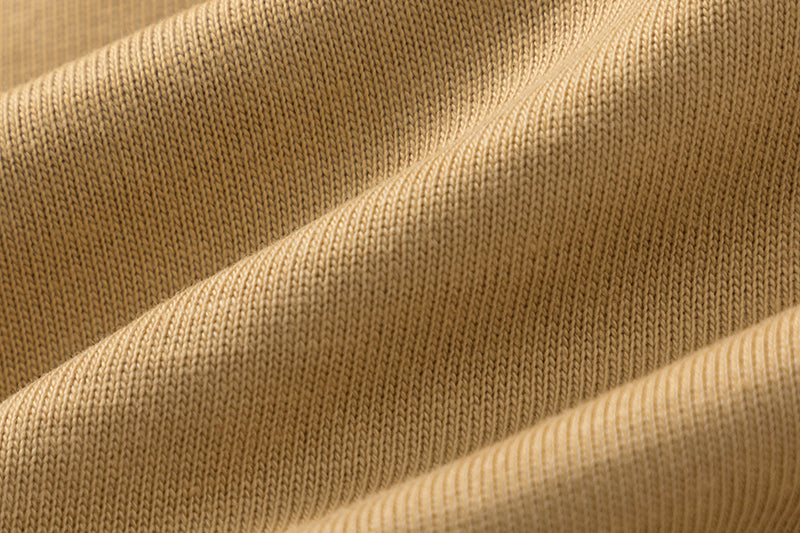 Camiseta bordada de moda