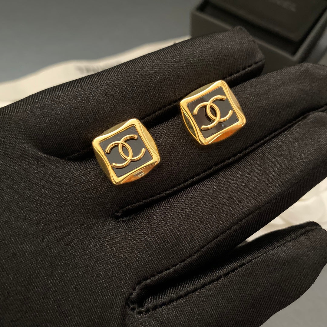 Pendientes cuadrados