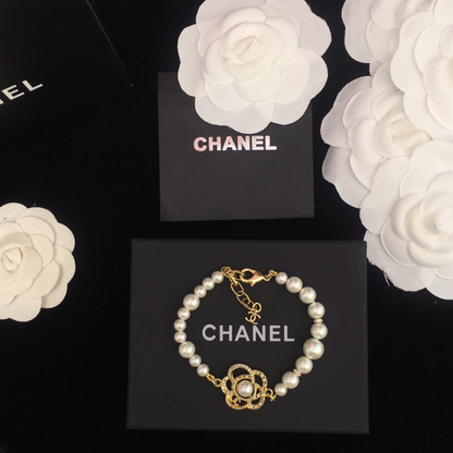 Bracelet ajustable perles Camellia