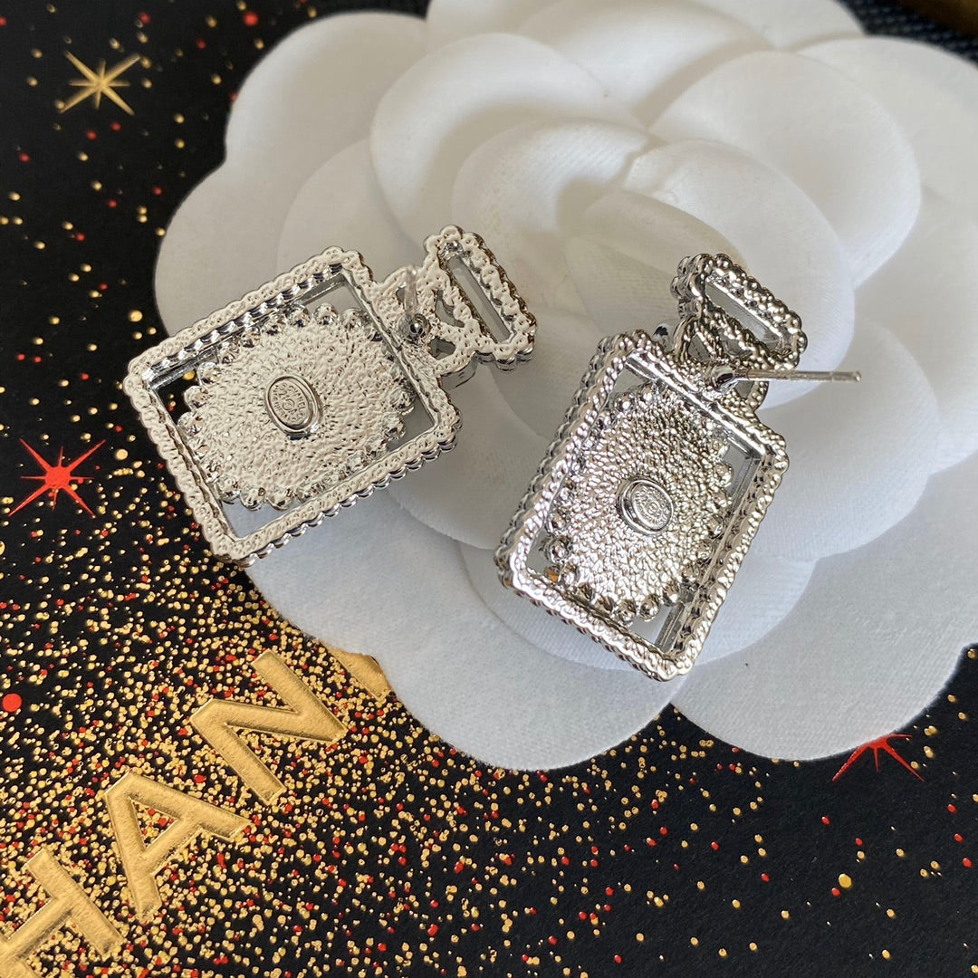 Pendientes Premium de Botella de Perfume con Diamantes