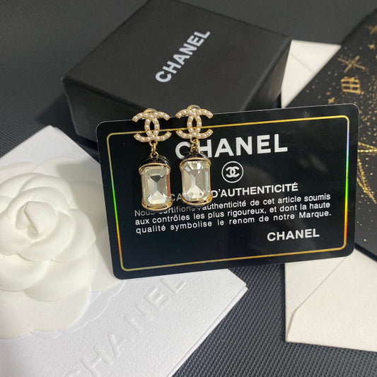 Boucles d'oreilles vintage en cristal