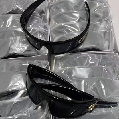 Diadema de moda, gafas de sol novedosas