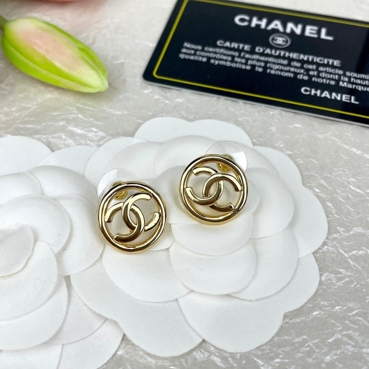 Boucles d'oreilles clous rondes creuses
