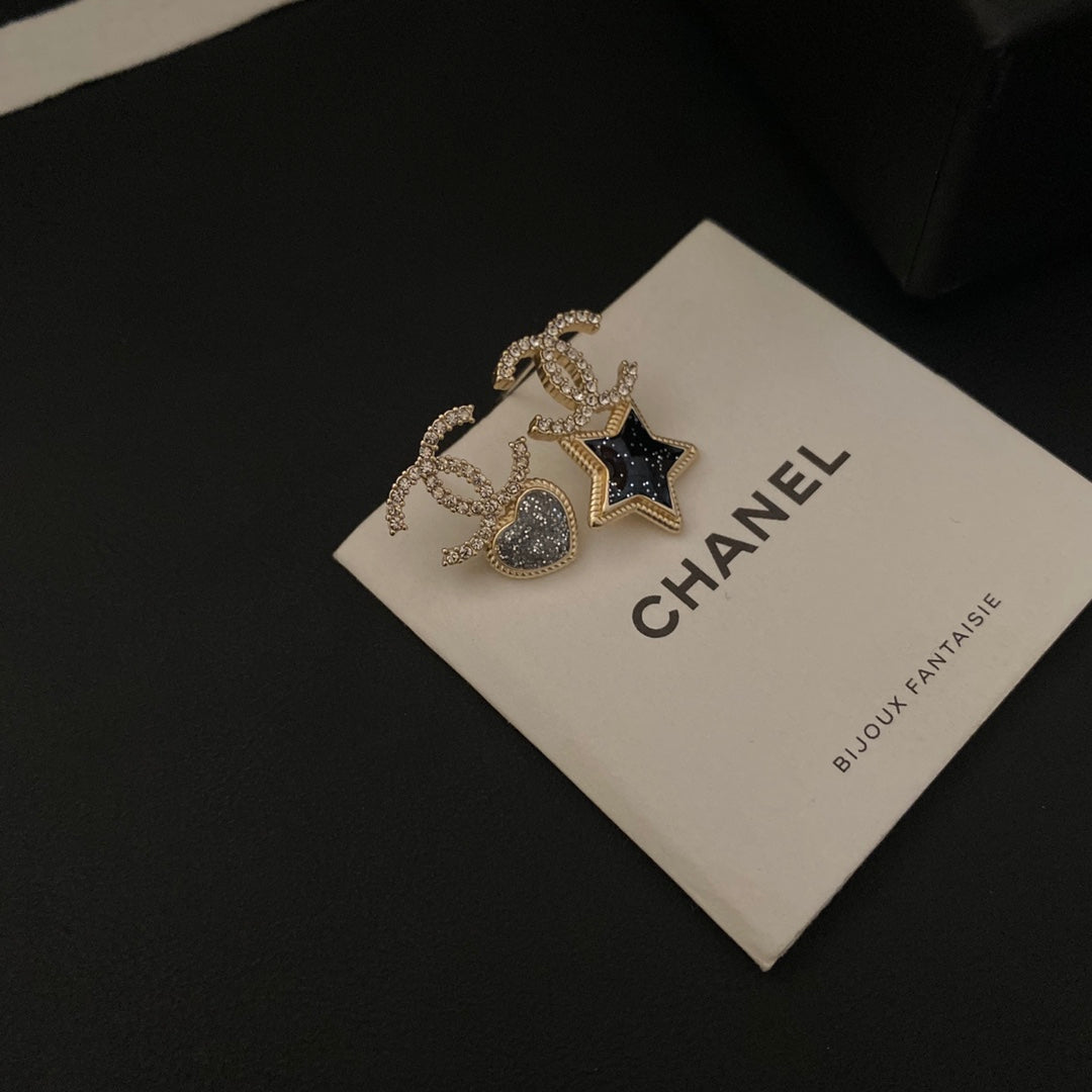Pendientes de diamantes con estrella asimétrica