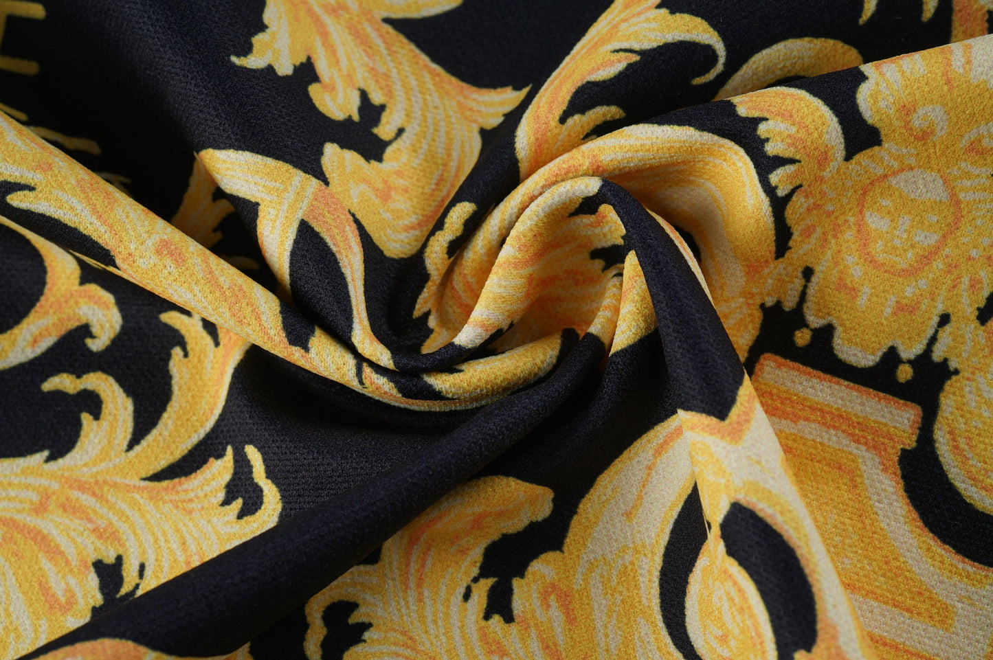 Polo de lujo estampado