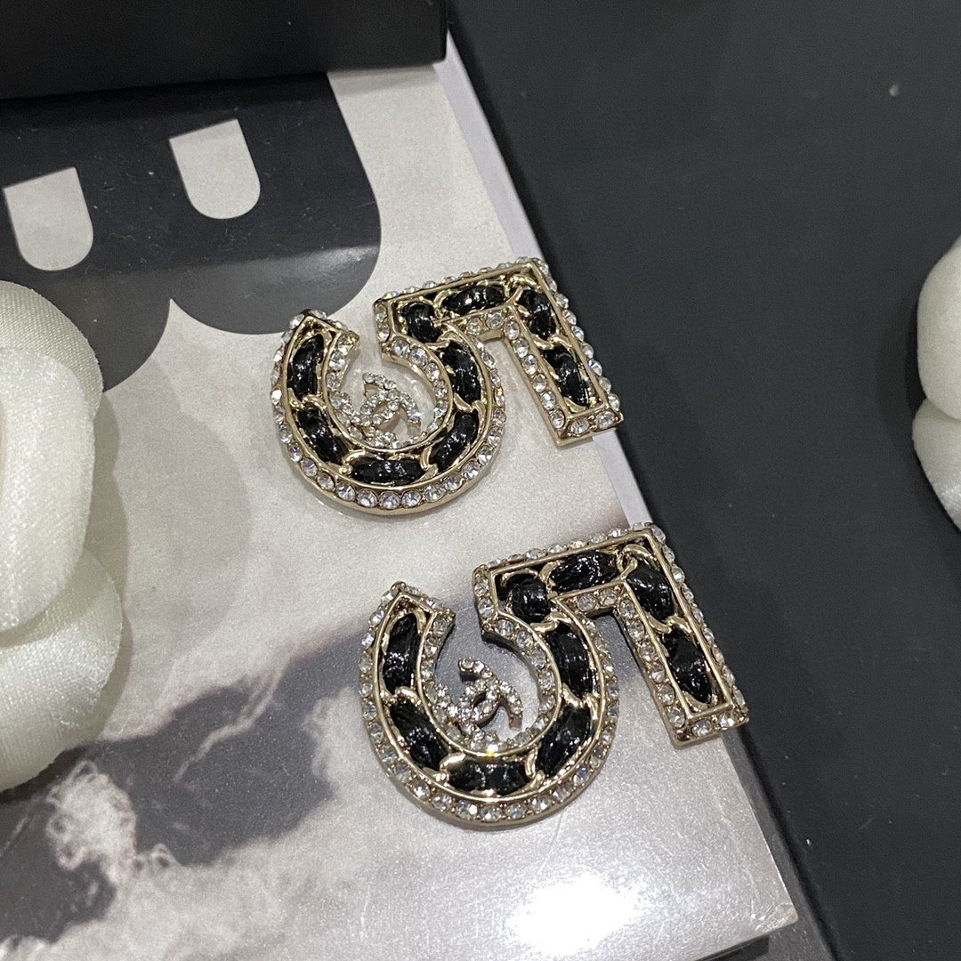 Aretes de Cuero con Diamantes de Imitación (5 unidades)