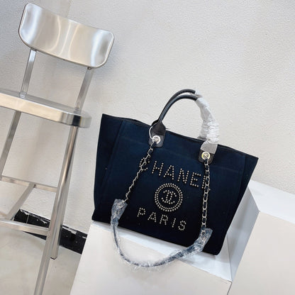 Sac cabas à chaîne brodé de perles