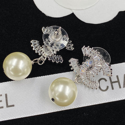 Pendientes colgantes de circonita brillante con perlas