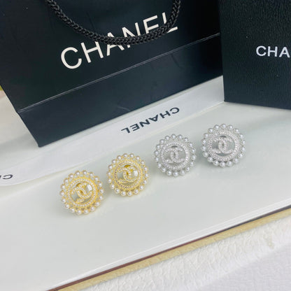 Pendientes de perlas y circonitas
