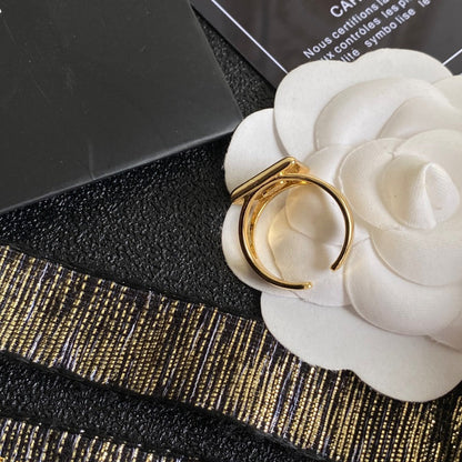 Anillo Abierto Cuadrado con Temperamento