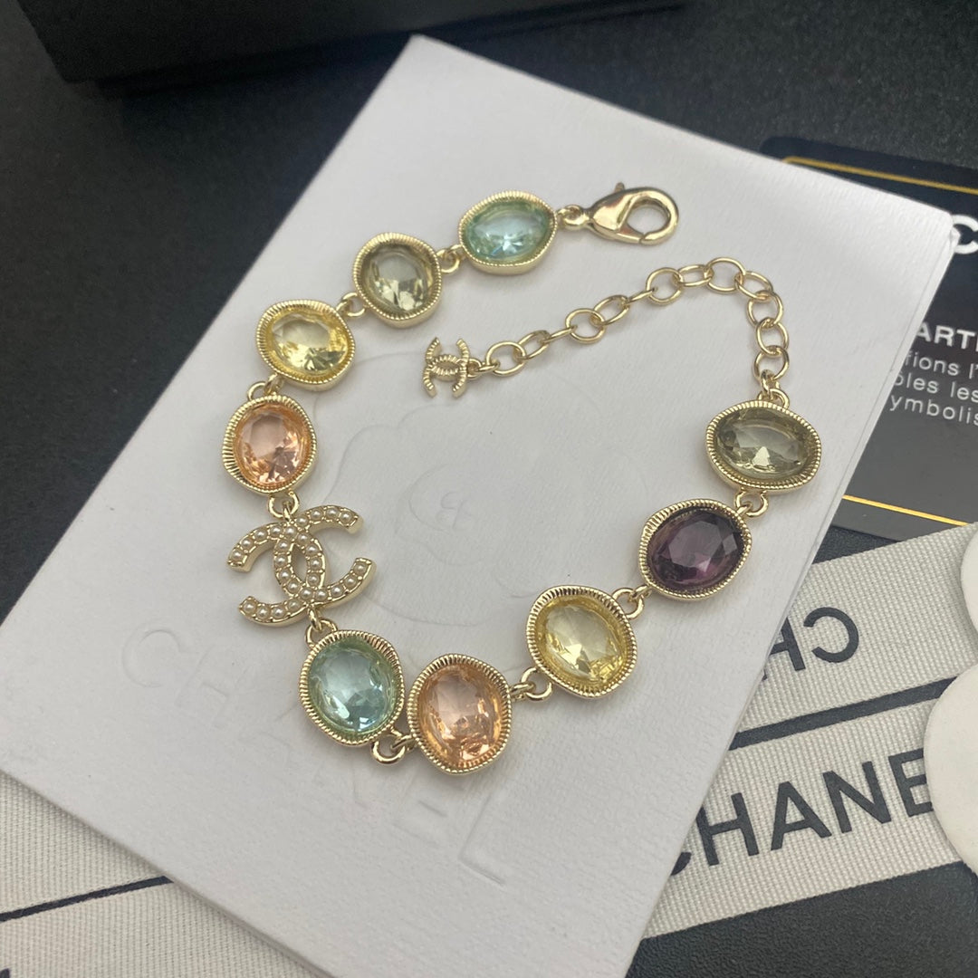 Pulsera de cuentas de vidrio de colores