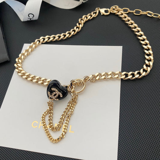 Collier pendentif cœur