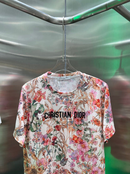 T-shirt fleuri coloré