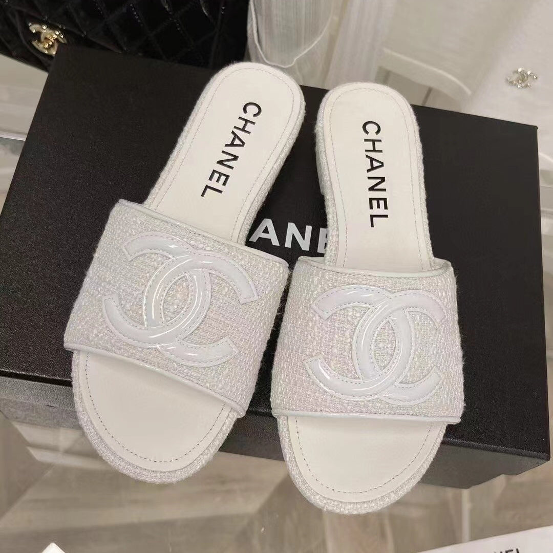 Sandalias clásicas que combinan con todo