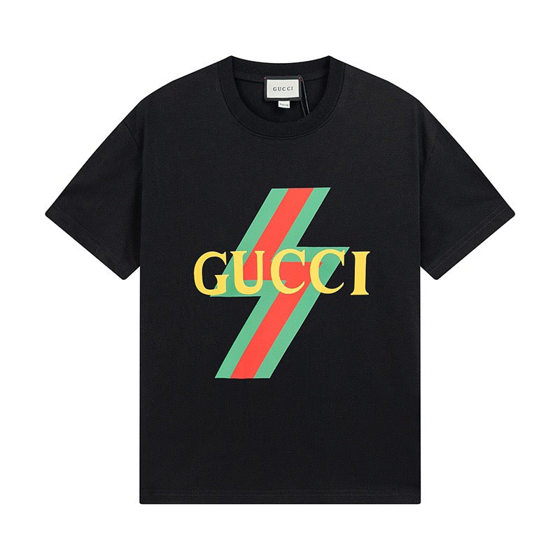Camiseta con estampado de rayo