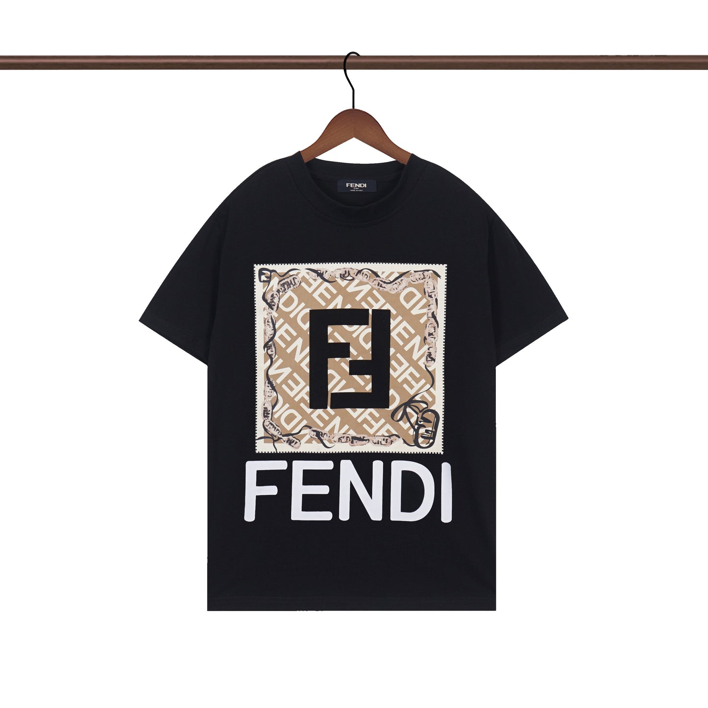 Camiseta estampada con la letra F simple