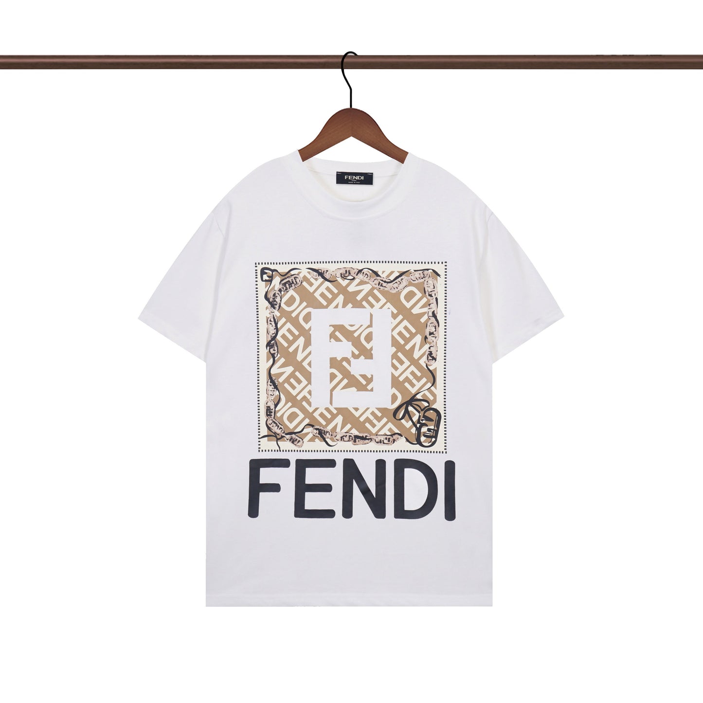 Camiseta estampada con la letra F simple