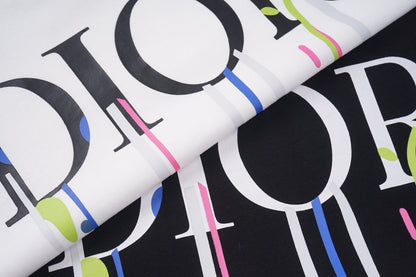Camiseta con estampado tipo salpicadura de tinta