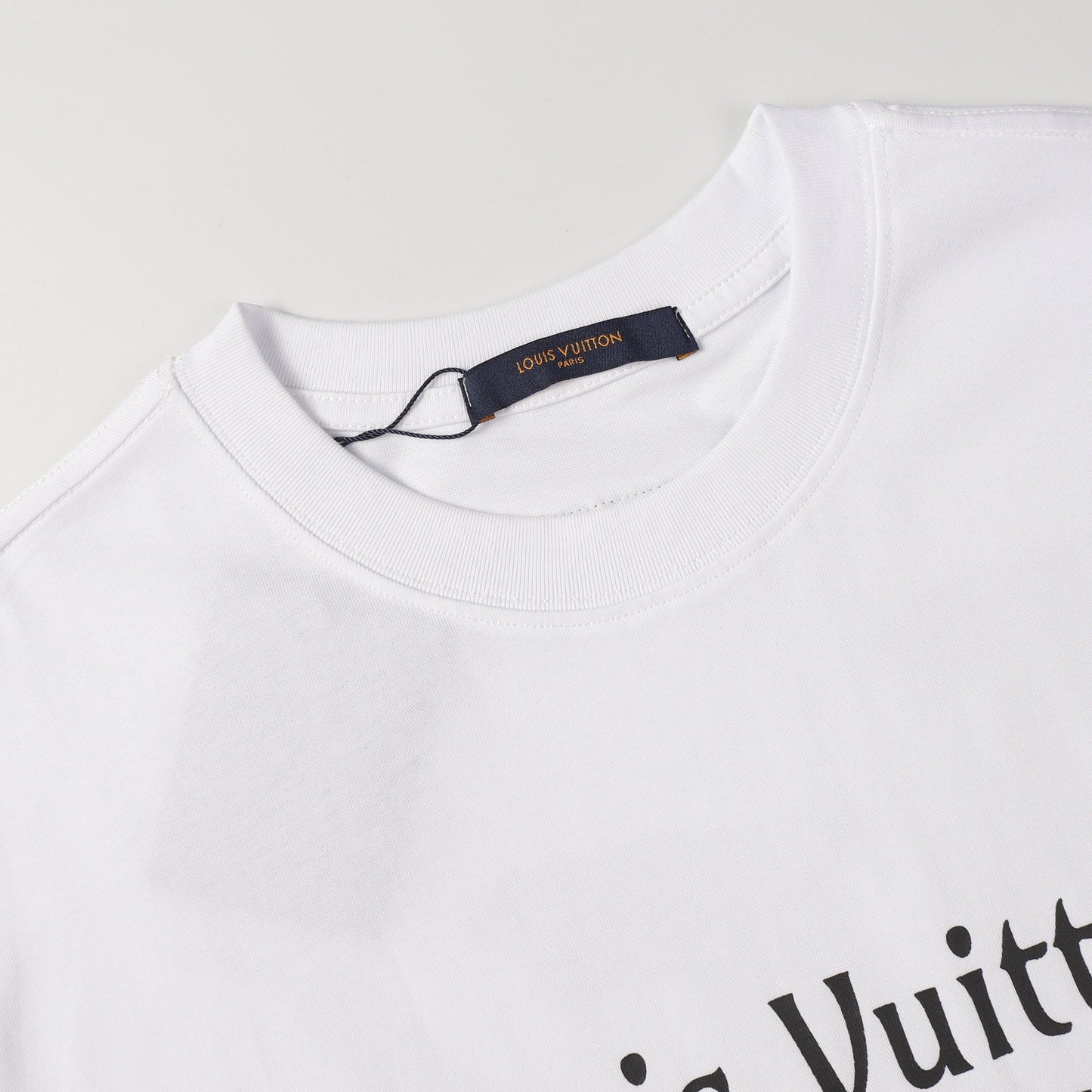 Camiseta estampada con letras