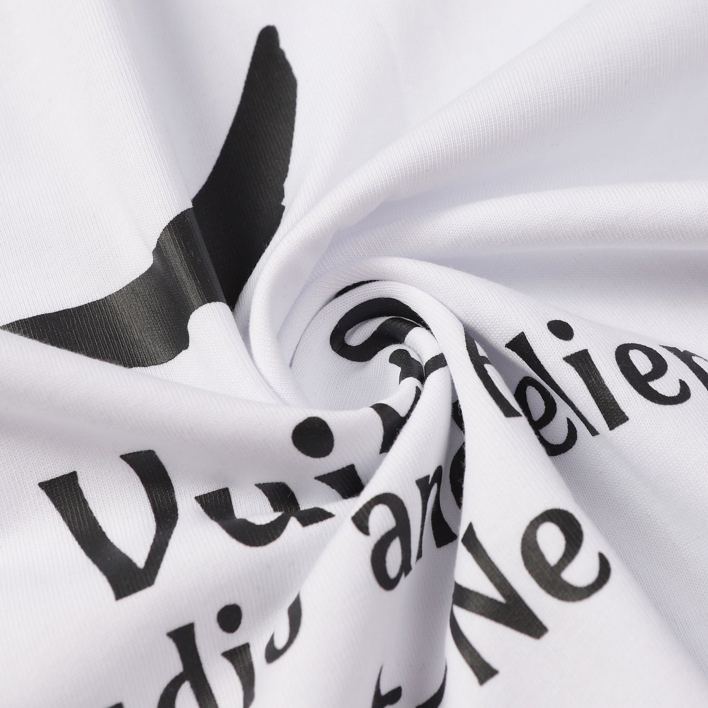 Camiseta estampada con letras