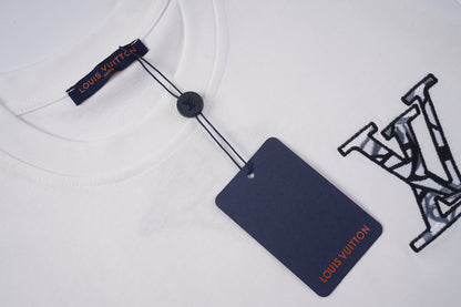 Camiseta Clásica Estampada
