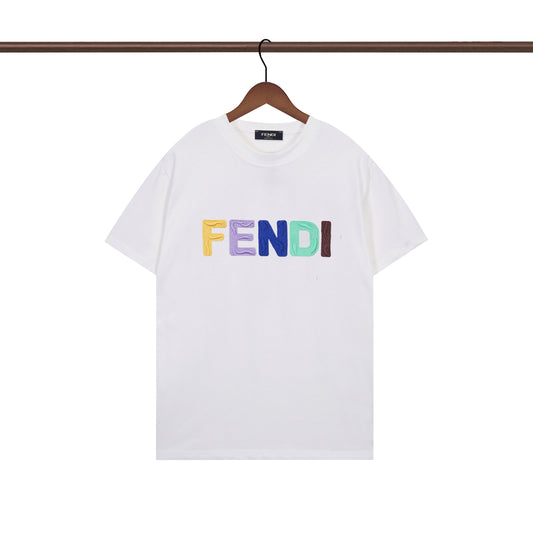 T-shirt imprimé lettre F arc-en-ciel