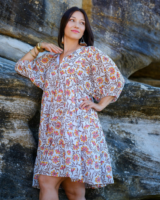 Robe Courte Neera en Fleur
