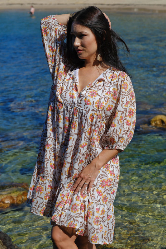 Robe Courte Neera en Fleur