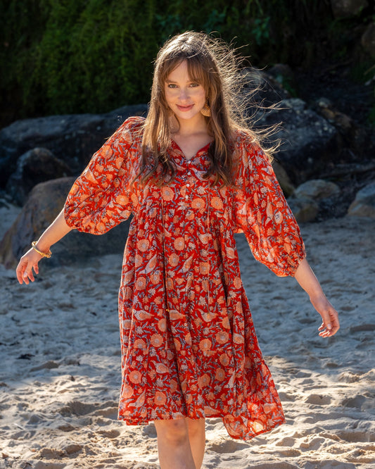 Robe courte Neera en Laal Soma