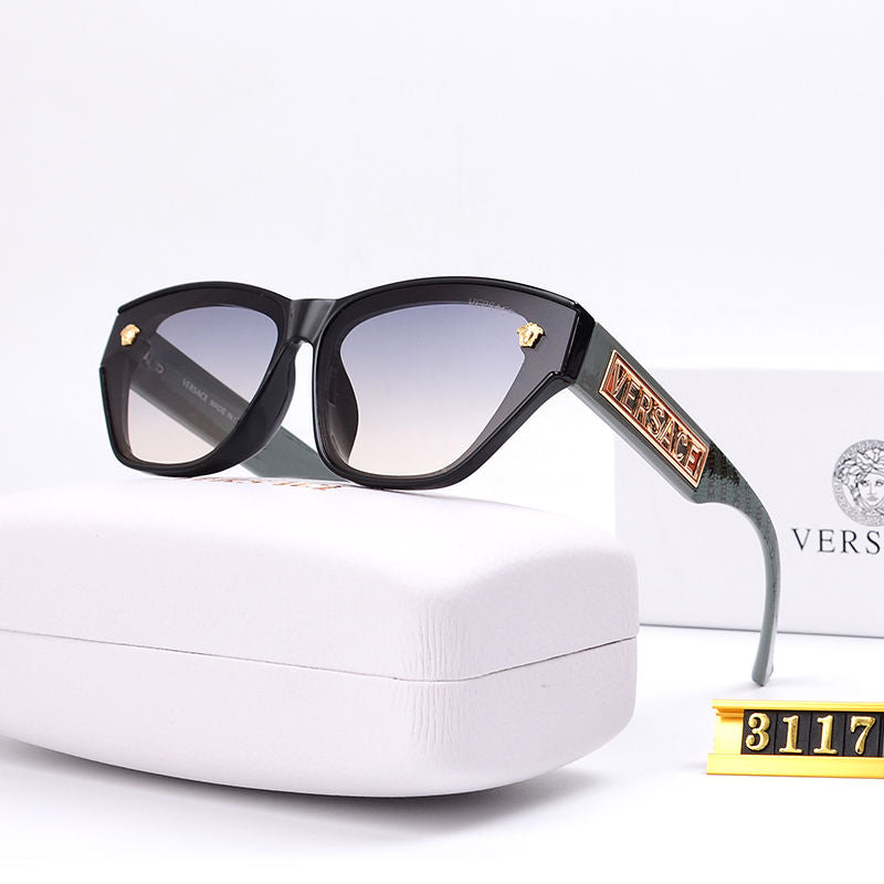 Gafas de sol de exterior con montura grabada y diseño de moda