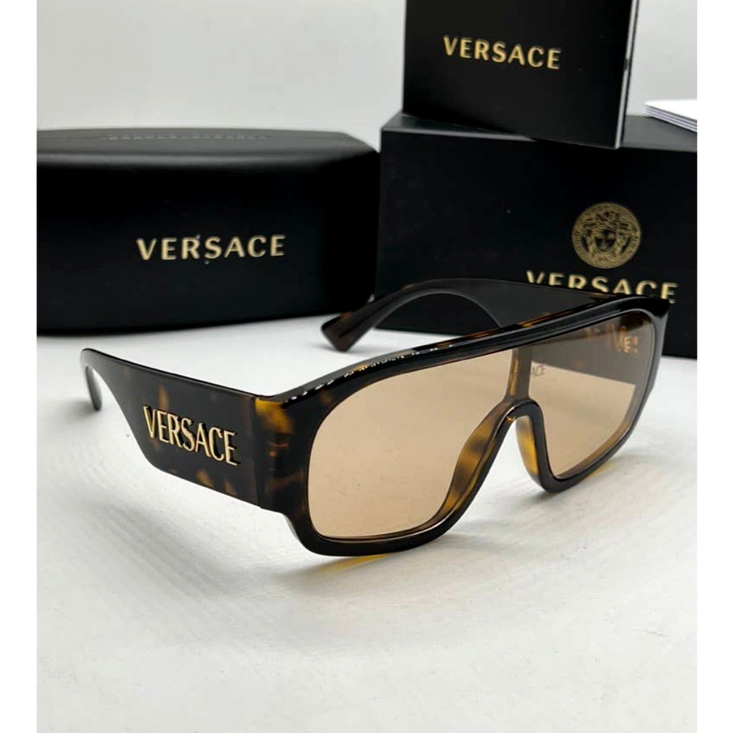 Gafas de sol unisex de una pieza con montura grande y a la moda