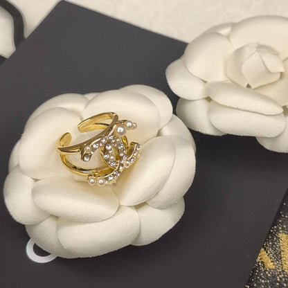 Anillo abierto de perla de moda