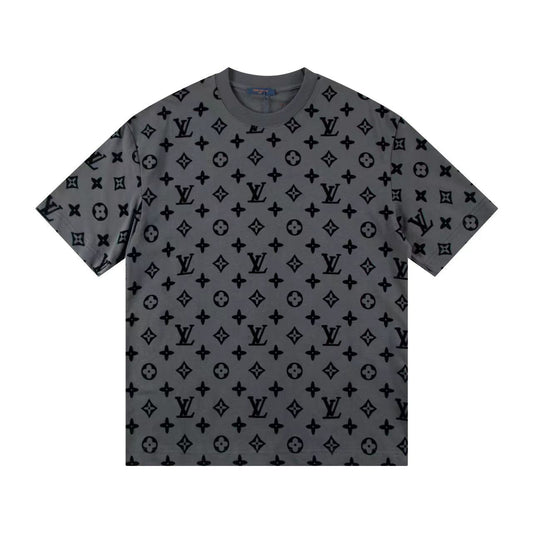 Camiseta con patrón clásico en relieve